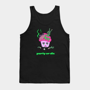 Cute and creepy Halloween zombie cup cake - party or die Tank Top